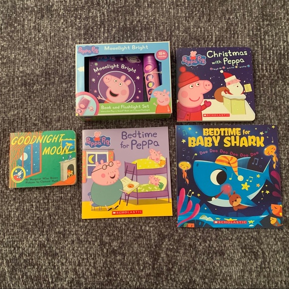 Peppa Pig Other - Peppa / Baby Shark / Book Lot